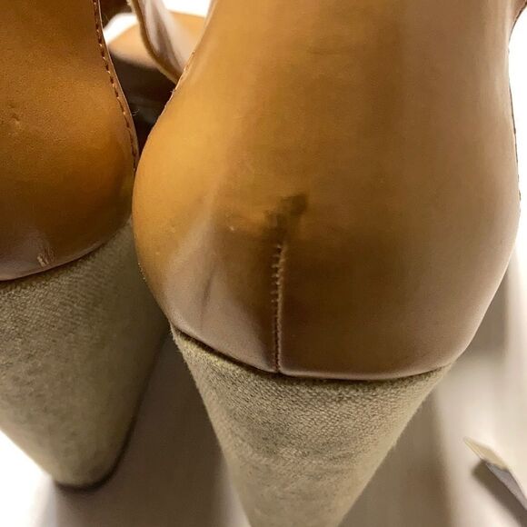 UNLISTED by Kenneth Cole women’s Shoes size 8 1/2M - Picture 5 of 12